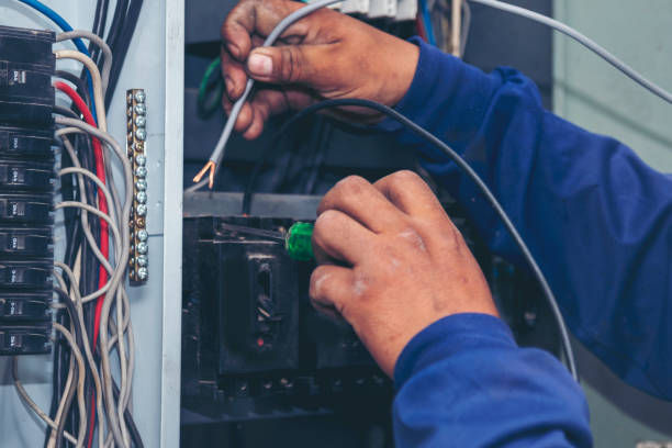 Best Local Electrician Companies  in York, NE